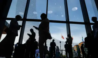 Бизнесът на САЩ и Франция отива на световния икономически форум в Санкт Петербург. Къде е България?