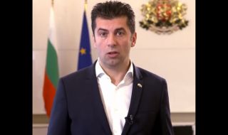 Премиерът призова хората да се ваксинират (ВИДЕО)