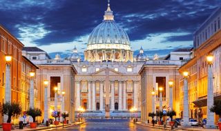 Ватиканът притежава 5100 имота