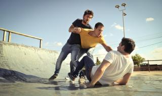 Бой на паркинг в Кърджали - един в болница, друг в ареста