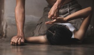 Дания осъди кърджалиец заради „шамари и секс“ с жена му