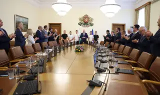 Министрите аплодираха деца, участвали в гасенето на огъня в Сунгурларе