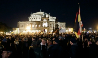 Хиляди излязоха на протест в Дрезден срещу бежанците
