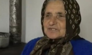 Баба живее 20 години без ток в село Поляна