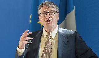 Бил Гейтс може да пропусне България. Българите масово са чипирани