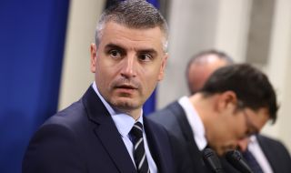 Предложение на ПП-ДБ: На 15 март дерогацията за руски петрол да отпадне