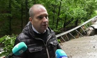 Гроздан Караджов: Полагаме усилия да отворим прохода "Петрохан" най-бързо