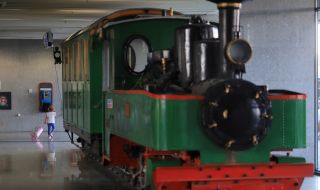 Ретро влак потегли от Централна жп гара - София