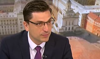 Сабрутев: ГЕРБ претоплят темата с Gemcorp заради завистта на Десислава Трифонова