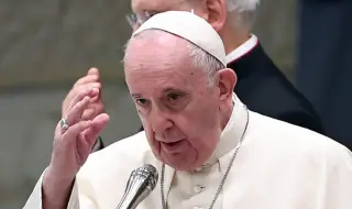 Israel accuses Pope Francis of double standards 