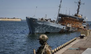 Украйна полага максимални усилия да деблокира пристанищата си