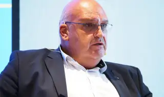 Д-р Брънзалов: В България пациентите доплащат 50% за здравеопазване
