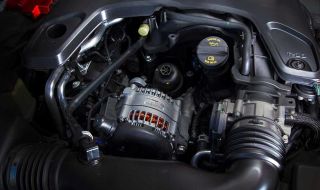Stellantis пенсионира култовия V8 Hemi. Заменя го с нов шестцилиндров бензинов двигател с име Tornado