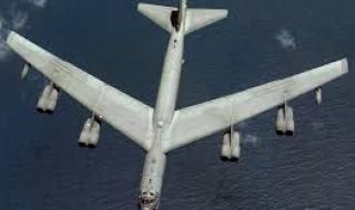 Стратегически бомбардировачи B-52 Stratofortress кацнаха във военновъздушна база в Испания
