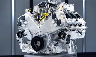 Aston Martin представи първи собствен двигател от 50 години насам