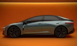 Гаф в документален филм разкри визията на следващата Toyota Corolla