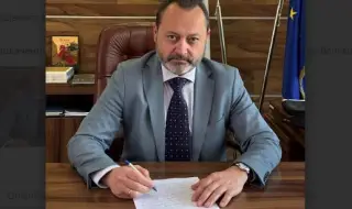 Министър Найденов подписа разрешение за строеж за участък 6 от АМ "Хемус"