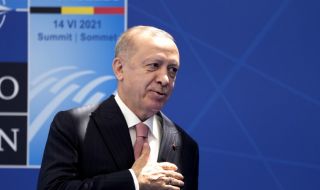 Турция няма да се присъедини към санкциите срещу Русия