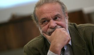 Дайнов: ГЕРБ няма да се разпадне като къщичка от карти както НДСВ