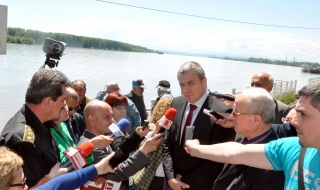 Няма пряка заплаха за хората в района на българския участък на р. Дунав