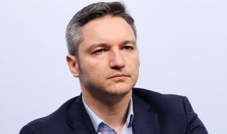 Вигенин: В парламента трябва да се води диалог