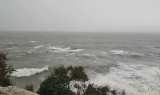 Бурята „Клаудия“ взе три жертви в Португалия ВИДЕО