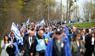 Хиляди се включиха във възпоменателно шествие в Аушвиц
