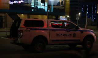 Заради съмнителен изоставен багаж: Отцепиха района около МОЛ в София
