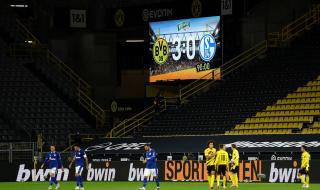 Борусия Дортмунд с безпроблемна победа в дербито на Рур срещу Шалке