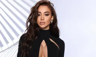 Фолк певица възмути публиката си, излезе на сцената като порнозвезда (СНИМКА)