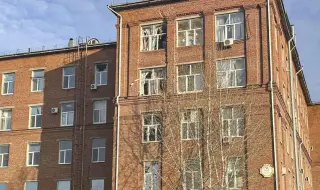 Във Воронеж тийнейджъри пребили полугол мъж и го изхвърлили на студа