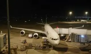 Иран затваря въздушното си пространство за всички полети