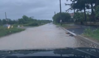 България: проливните дъждове продължават