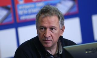 Д-р Кацаров: Коронакризата се наблюдава, не се управлява