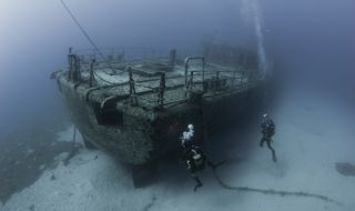 Изчезна подводница, превозваща туристи към "Титаник"