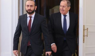 Лавров: Русия е готова да съдейства за постигането на мир между Армения и Азербайджан