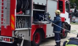 Автобус на градския транспорт в София пламна в движение