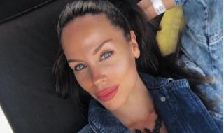 Теди Бургазлиева с перфектна фигура на калифорнийски плаж (СНИМКА)