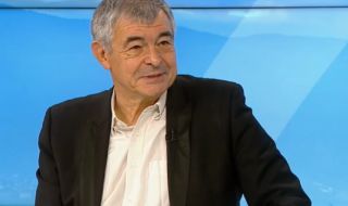 Софиянски: Конституцията ни е остаряла. Аз съм готов и бих предоставил нова Конституция с нов текст