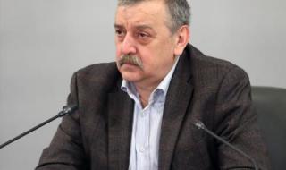 Проф. Кантарджиев: Коронавирусът се закрепва по дрехите