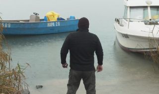 Седмица без следа от рибарите, изчезнали в езеро край Бургас