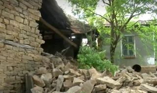 Сграда се срути след общинско нехайство