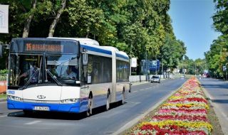 Искат хартиеният билет във Варна да стане 2 лева
