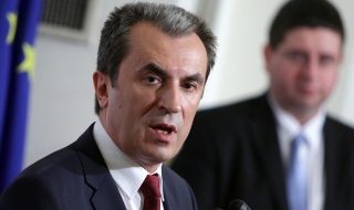 Орешарски: Половинчати мерки в здравеопазването не вършат работа