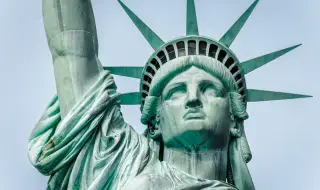 Без бюджет: Статуята на свободата остава без осветление и се затваря за посетители