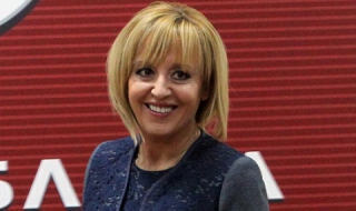 Манолова приела 221 жалби и се срещнала със 100 души за 5 дни като омбудсман