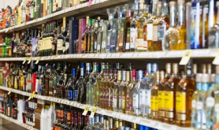 Зачестяват случаите на младежи с алкохолни натравяния
