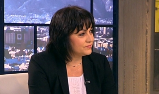 Нинова: Търговците работят от позицията на силните