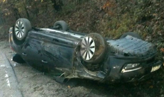 Бареков катастрофира, двама от екипа му в болница