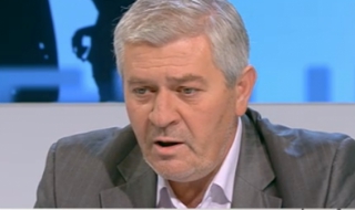 Сблъсъците пред парламента - "по заповед на звездите"